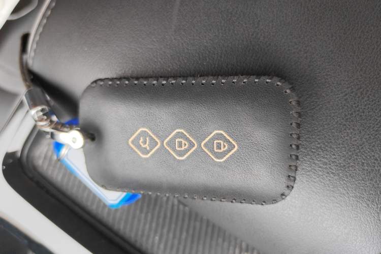 Used Wuling Xingguang 2024 Co-Creation Edition 70 Standard Model Interior 1