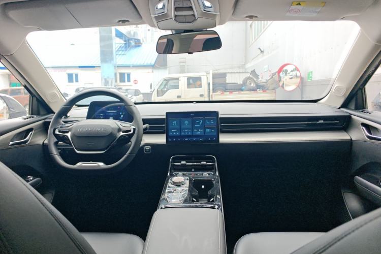 Used Wuling Xingguang 2024 Co-creation Edition 150 Standard Model Interior 2