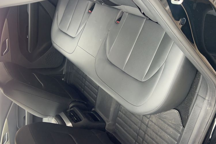 Used Wuling Xingguang 2024 Co-Creation Edition 510 Advanced Model Interior 3