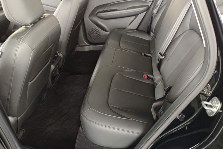 Used Wuling Xingguang 2024 Co-Creation Edition 150 Advanced Model Interior 4