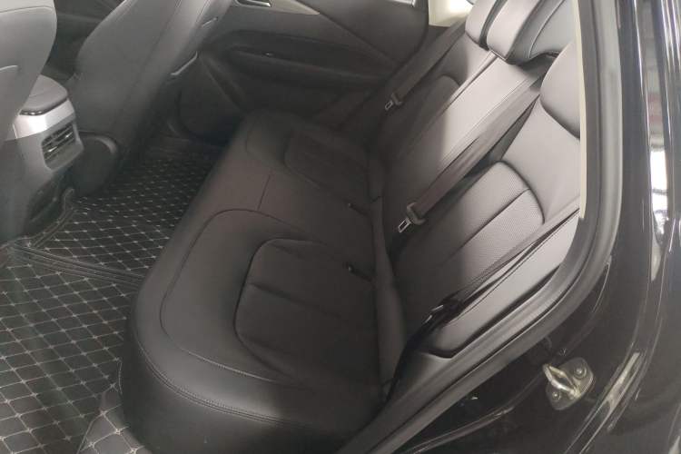 Used Wuling Xingguang 2024 Co-Creation Edition 510 Advanced Model Interior 4