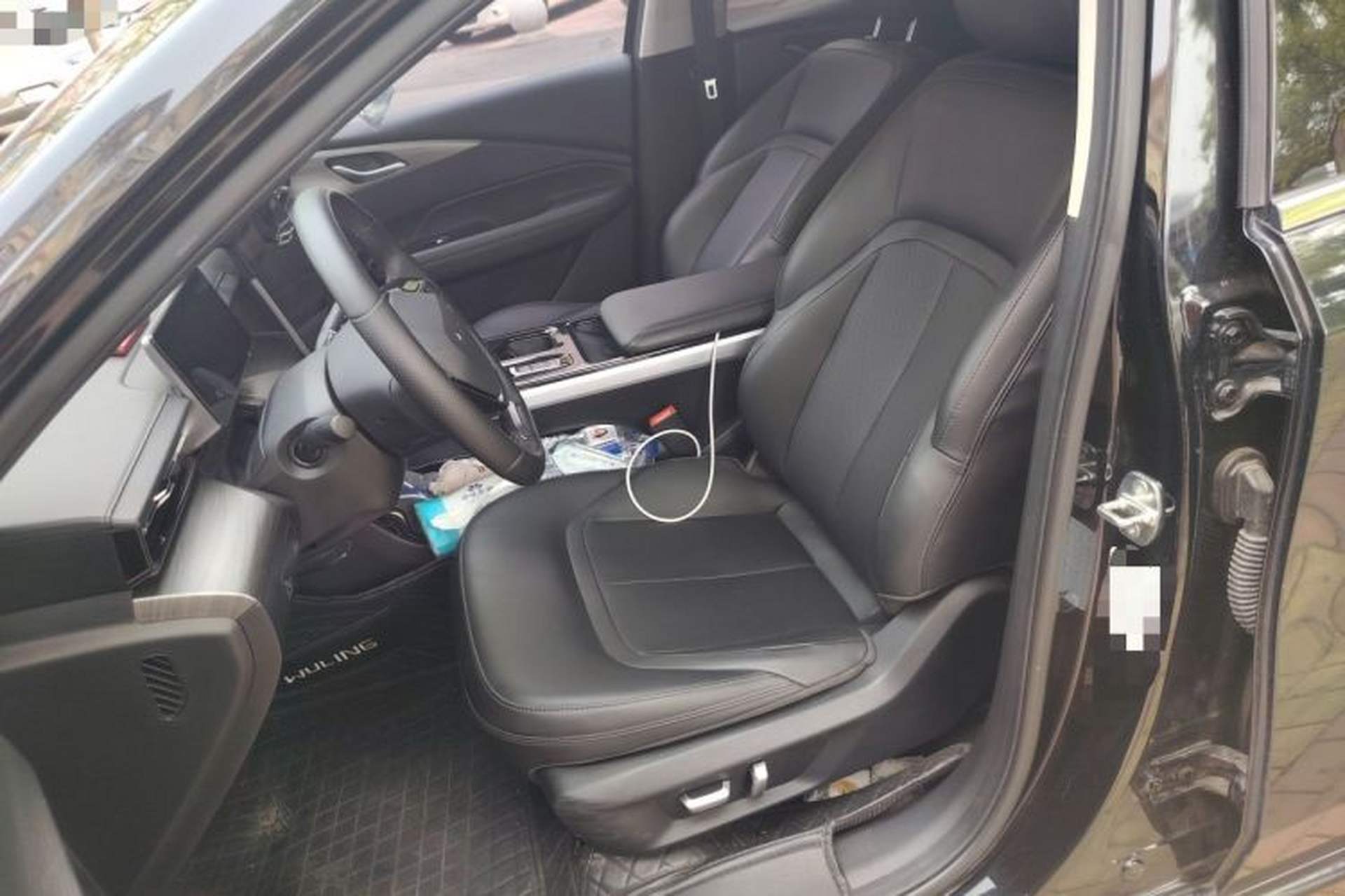 Used Wuling Xingguang 2024 Co-Creation Edition 510 Advanced Model Left Front Seat