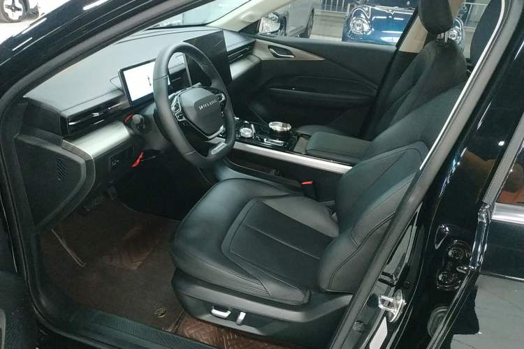 Used Wuling Xingguang 2024 Co-Creation Edition 510 Advanced Model Left Front Seat