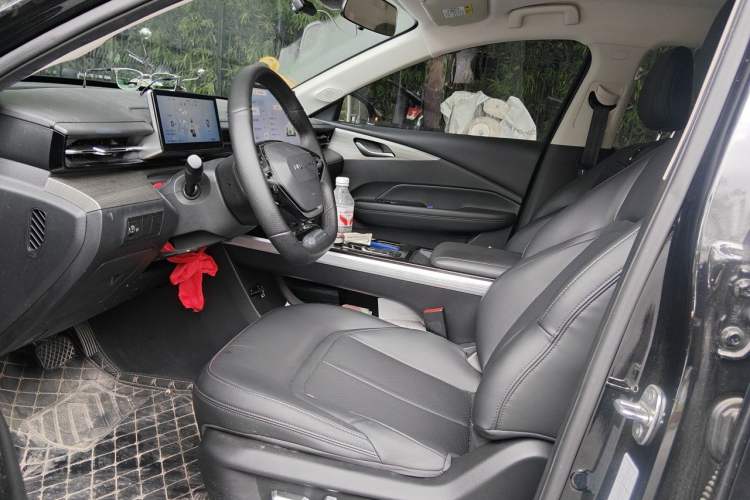 Used Wuling Xingguang 2024 Co-Creation Edition 510 Advanced Model Left Front Seat