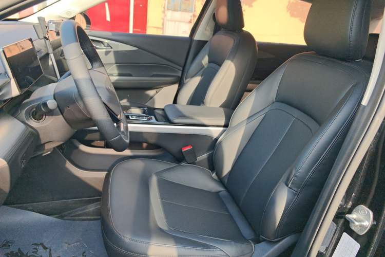 Used Wuling Xingguang 2024 Co-Creation Edition 510 Advanced Model Left Front Seat