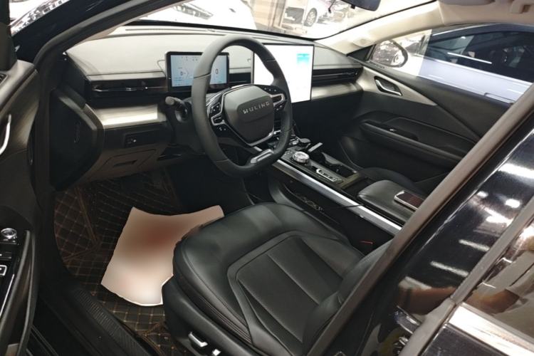 Used Wuling Xingguang 2024 Co-Creation Edition 510 Advanced Model Left Front Seat