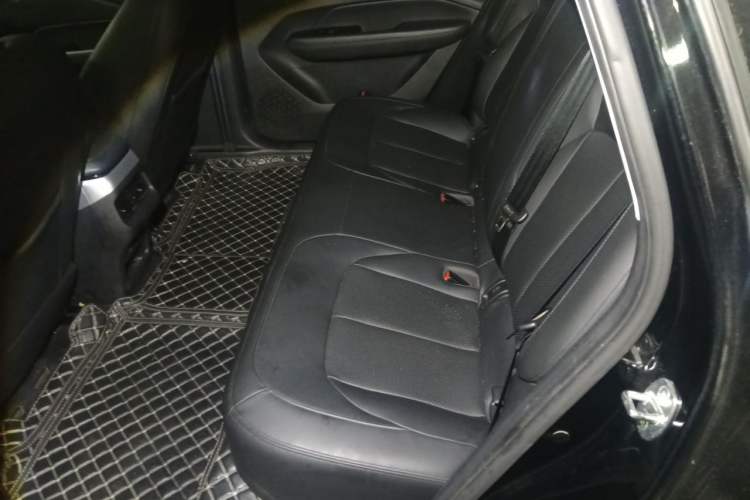 Used Wuling Xingguang 2024 Co-Creation Edition 150 Flagship Model Left Rear Seat