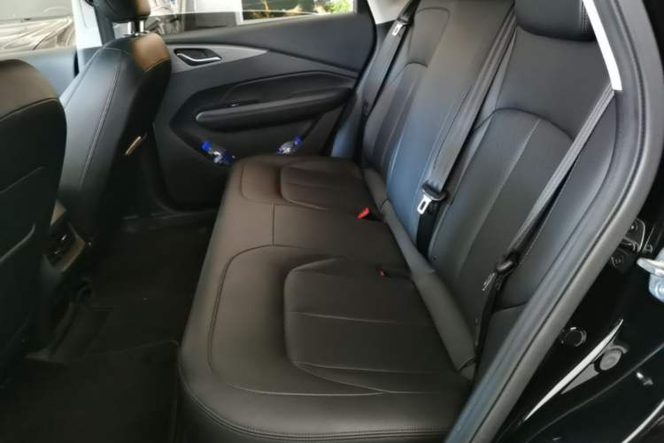 Used Wuling Xingguang 2024 Co-Creation Edition 150 Flagship Model Left Rear Seat