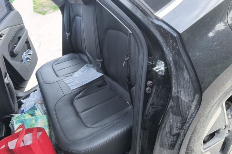 Used Wuling Xingguang 2024 Co-Creation Edition 150 Flagship Model Left Rear Seat