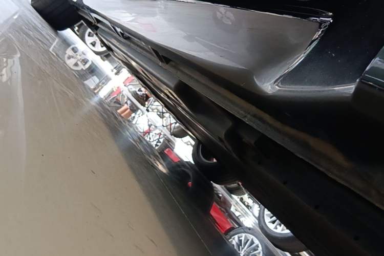 Used Wuling Xingguang 2024 Co-Creation Edition 510 Advanced Model Left Side Sill