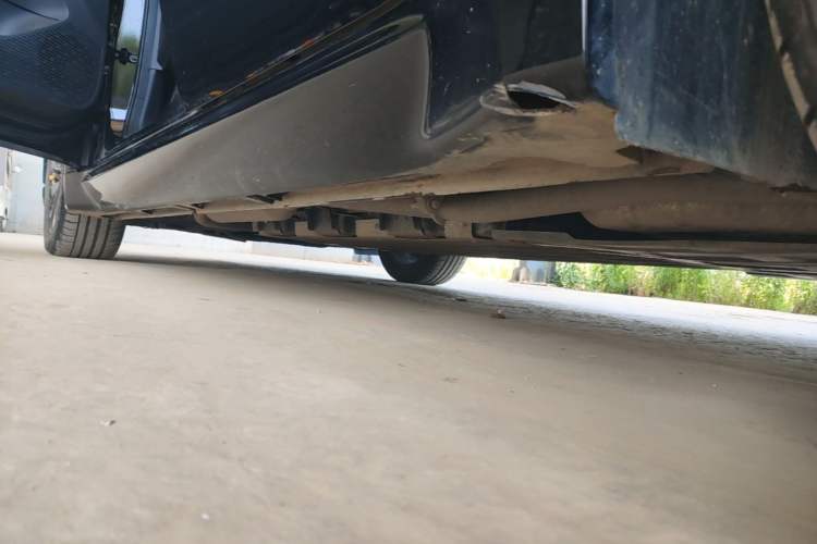 Used Wuling Xingguang 2024 Co-creation Edition 150 Standard Model Left Side Sill