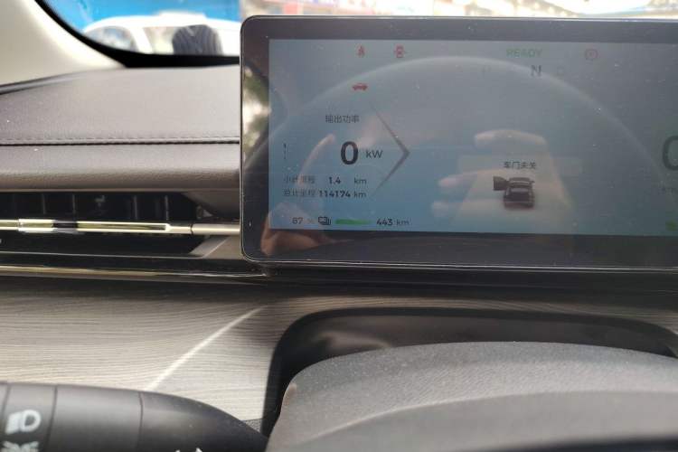 Used Wuling Xingguang 2024 Co-Creation Edition 510 Advanced Model Odometer Close Up