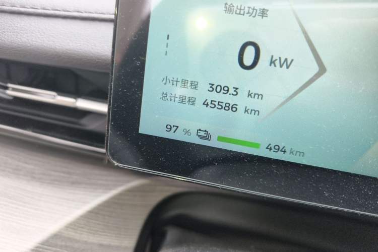 Used Wuling Xingguang 2024 Co-Creation Edition 510 Advanced Model Odometer Close Up