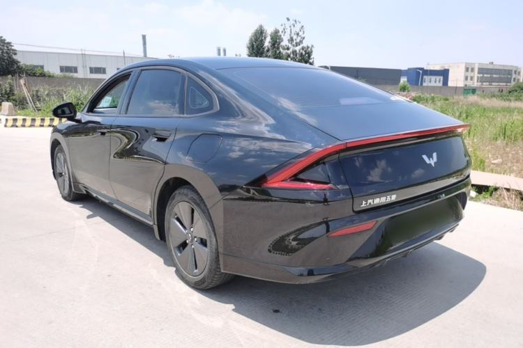 Used Wuling Xingguang 2024 Co-Creation Edition 70 Standard Model Rear Left 45 Deg