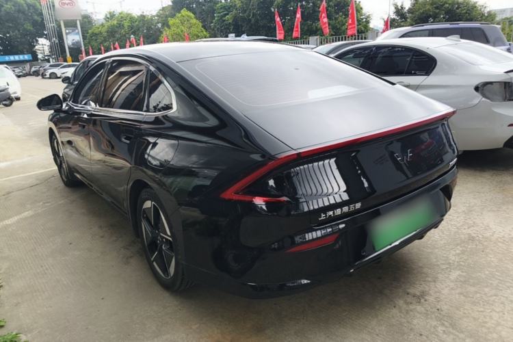 Used Wuling Xingguang 2024 Co-Creation Edition 150 Flagship Model Rear Left 45 Deg