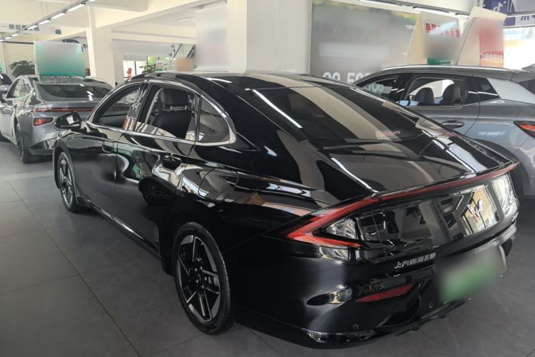 Used Wuling Xingguang 2024 Co-Creation Edition 510 Advanced Model Rear Left 45 Deg