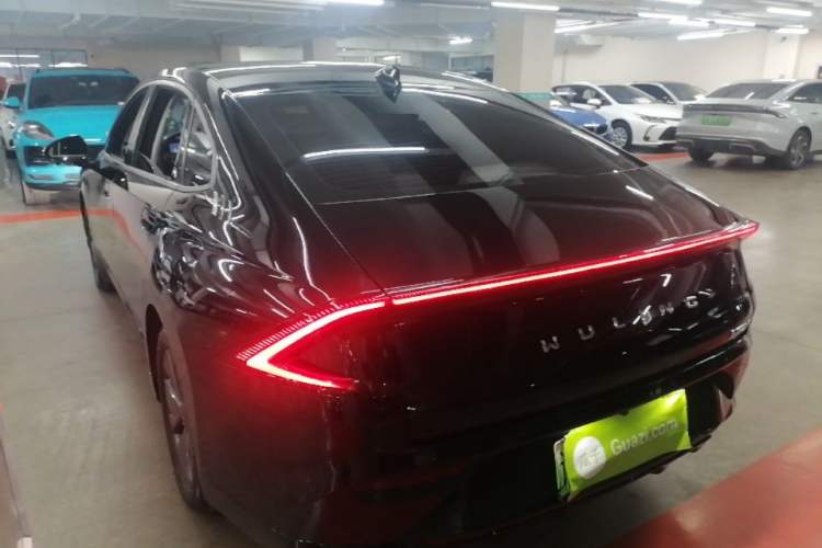 Used Wuling Xingguang 2024 Co-Creation Edition 70 Standard Model Rear Left 45 Deg