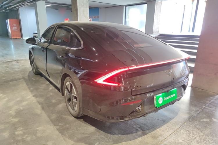 Used Wuling Xingguang 2024 Co-Creation Edition 510 Advanced Model Rear Left 45 Deg