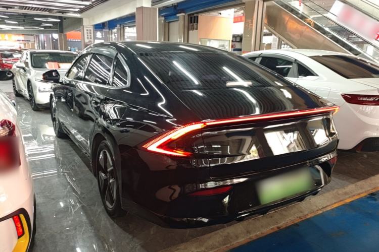 Used Wuling Xingguang 2024 Co-Creation Edition 510 Advanced Model Rear Left 45 Deg