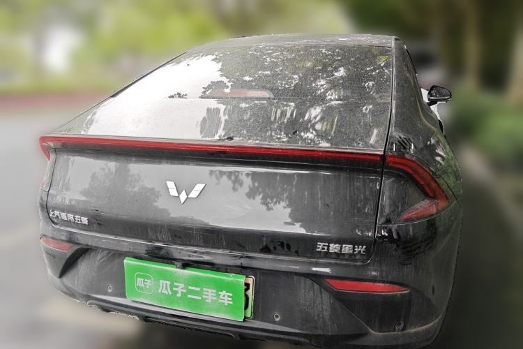 Used Wuling Xingguang 2024 Co-Creation Edition 510 Advanced Model Rear