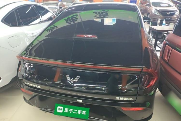Used Wuling Xingguang 2024 Co-Creation Edition 510 Advanced Model Rear