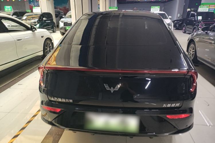 Used Wuling Xingguang 2024 Co-Creation Edition 510 Advanced Model Rear