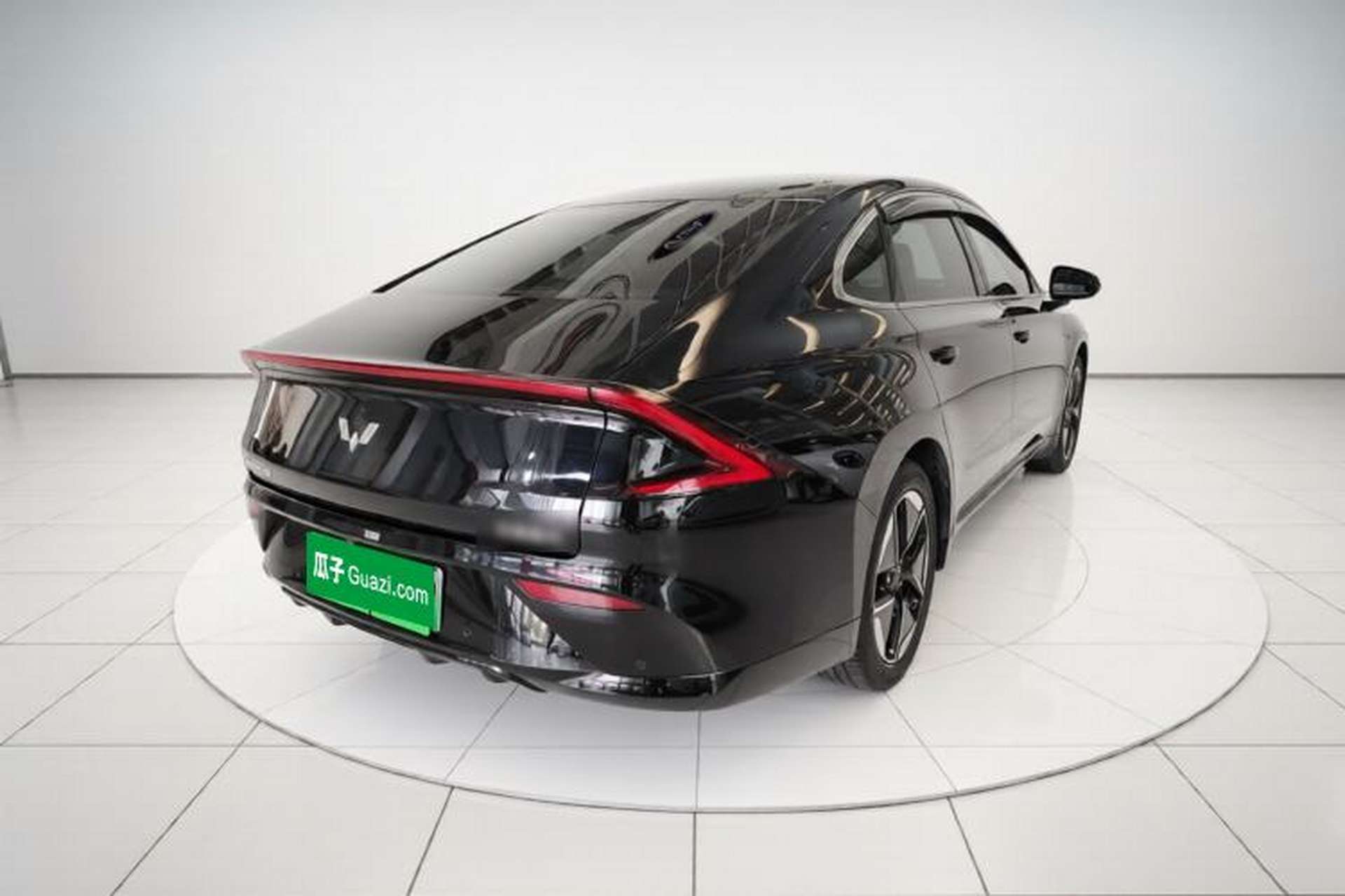 Used Wuling Xingguang 2024 Co-Creation Edition 510 Advanced Model Rear Right 45 Deg