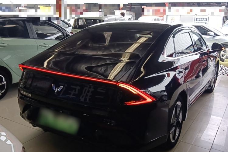 Used Wuling Xingguang 2024 Co-Creation Edition 510 Advanced Model Rear Right 45 Deg