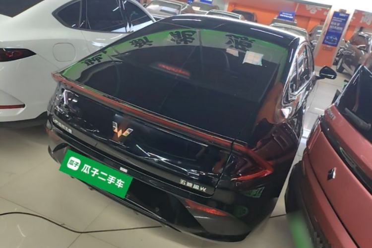 Used Wuling Xingguang 2024 Co-Creation Edition 510 Advanced Model Rear Right 45 Deg