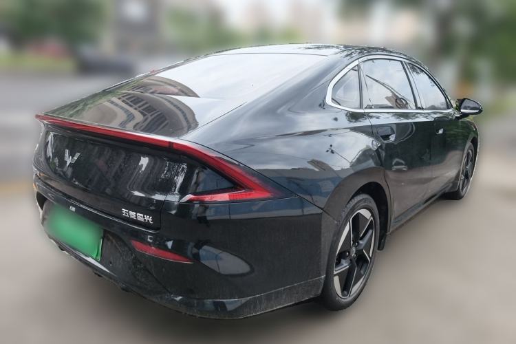 Used Wuling Xingguang 2024 Co-Creation Edition 510 Advanced Model Rear Right 45 Deg