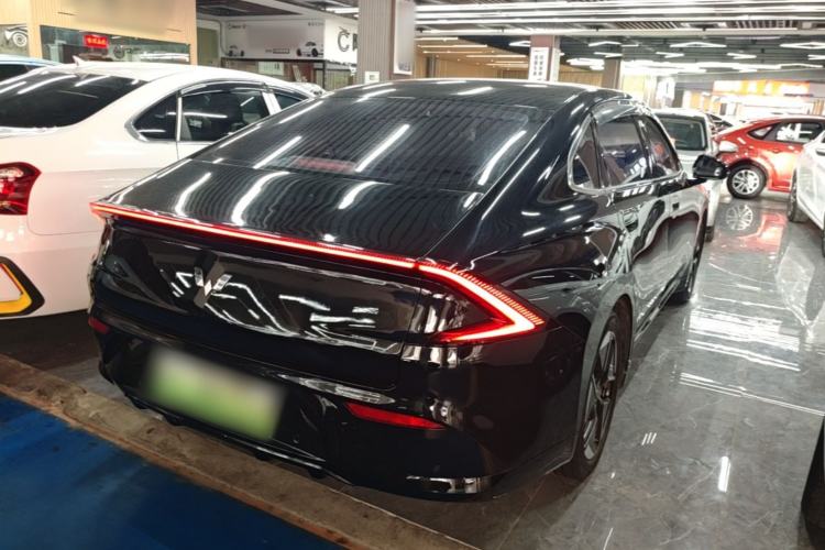 Used Wuling Xingguang 2024 Co-Creation Edition 510 Advanced Model Rear Right 45 Deg