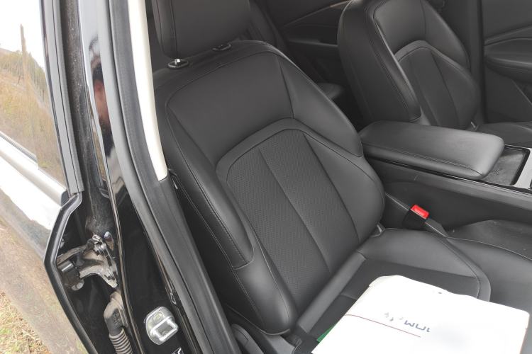 Used Wuling Xingguang 2024 Co-Creation Edition 70 Standard Model Right Front Seat
