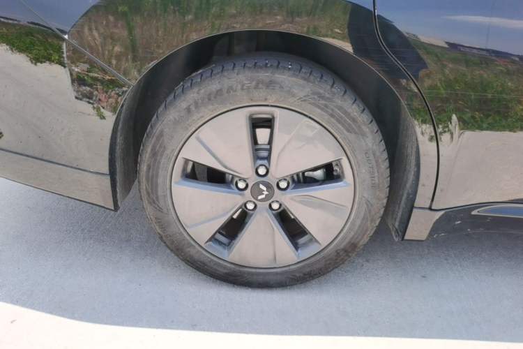 Used Wuling Xingguang 2024 Co-Creation Edition 70 Standard Model Right Rear Wheel Hub