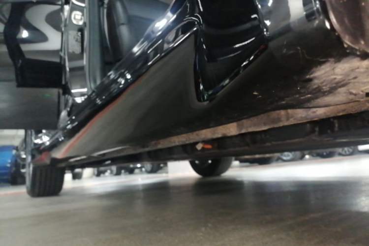 Used Wuling Xingguang 2024 Co-Creation Edition 70 Standard Model Right Side Sill