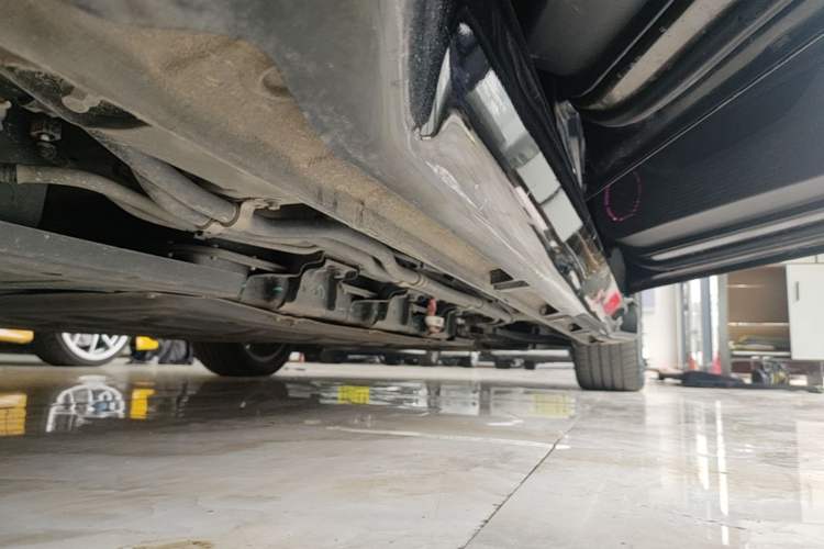 Used Wuling Xingguang 2024 Co-Creation Edition 150 Flagship Model Right Side Sill