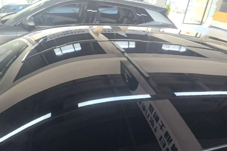 Used Wuling Xingguang 2024 Co-Creation Edition 510 Advanced Model Roof