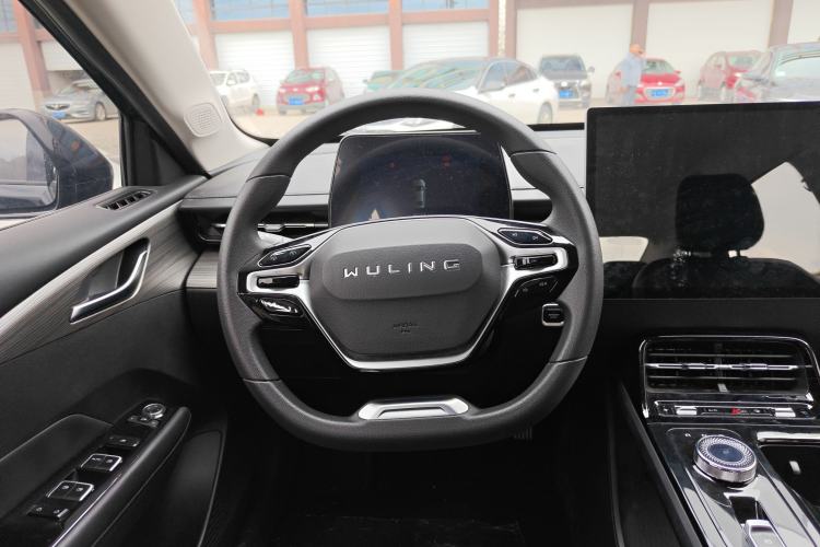 Used Wuling Xingguang 2024 Co-Creation Edition 70 Standard Model Steering Wheel