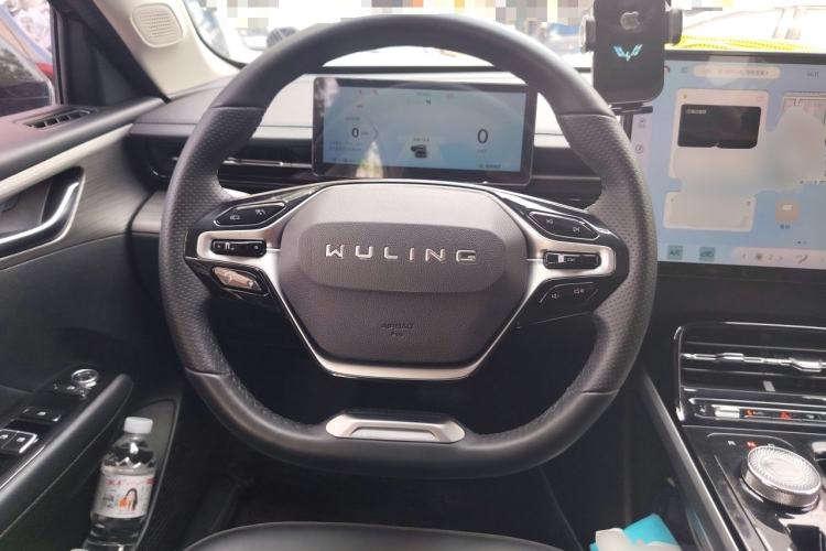 Used Wuling Xingguang 2024 Co-Creation Edition 510 Advanced Model Steering Wheel