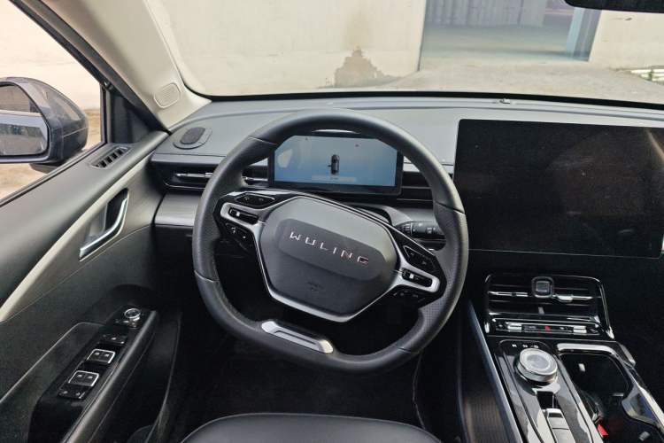 Used Wuling Xingguang 2024 Co-Creation Edition 510 Advanced Model Steering Wheel