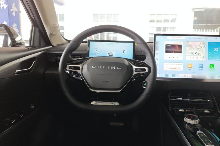 Used Wuling Xingguang 2024 Co-Creation Edition 150 Advanced Model Steering Wheel