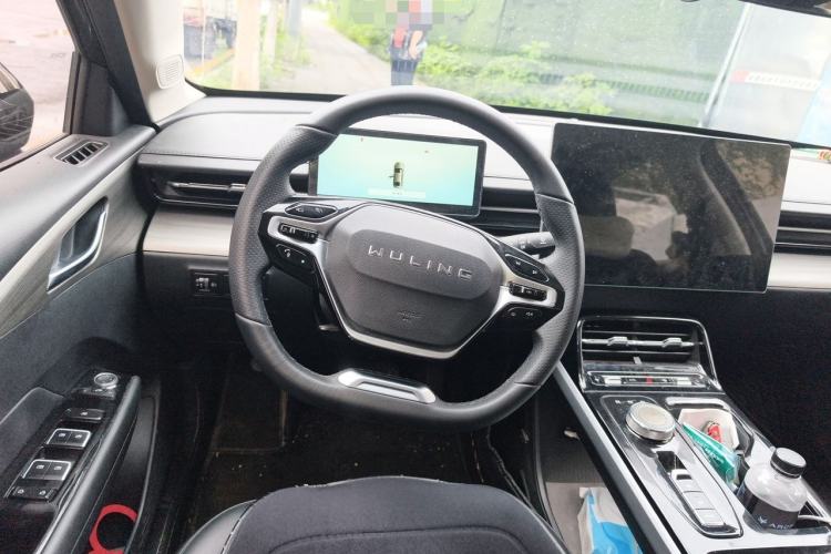Used Wuling Xingguang 2024 Co-Creation Edition 510 Advanced Model Steering Wheel