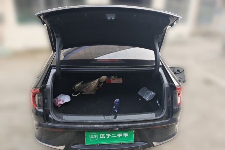 Used Wuling Xingguang 2024 Co-Creation Edition 510 Advanced Model Trunk