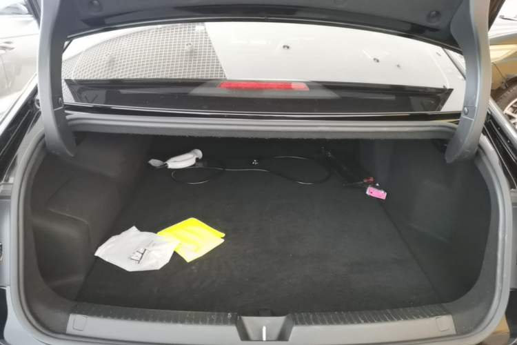 Used Wuling Xingguang 2024 Co-Creation Edition 150 Flagship Model Trunk