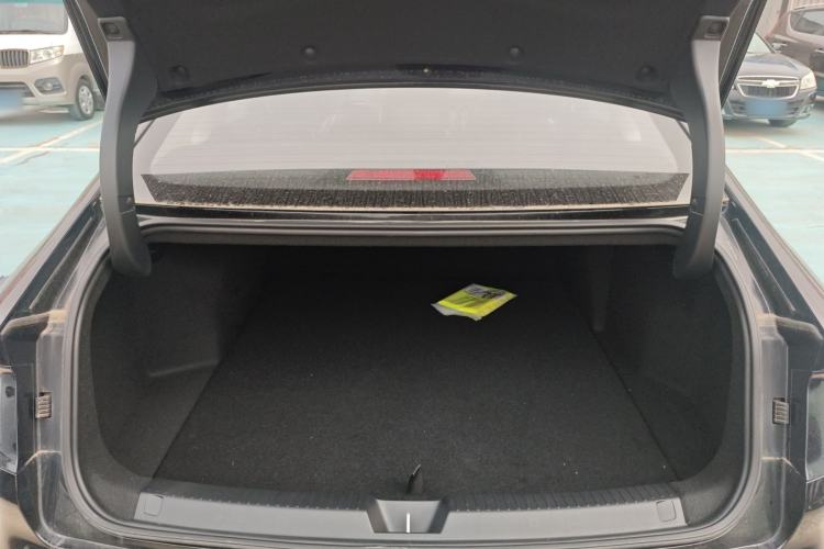 Used Wuling Xingguang 2024 Co-Creation Edition 510 Advanced Model Trunk