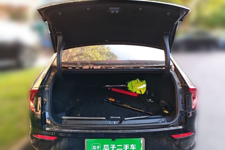Used Wuling Xingguang 2024 Co-Creation Edition 150 Advanced Model Trunk