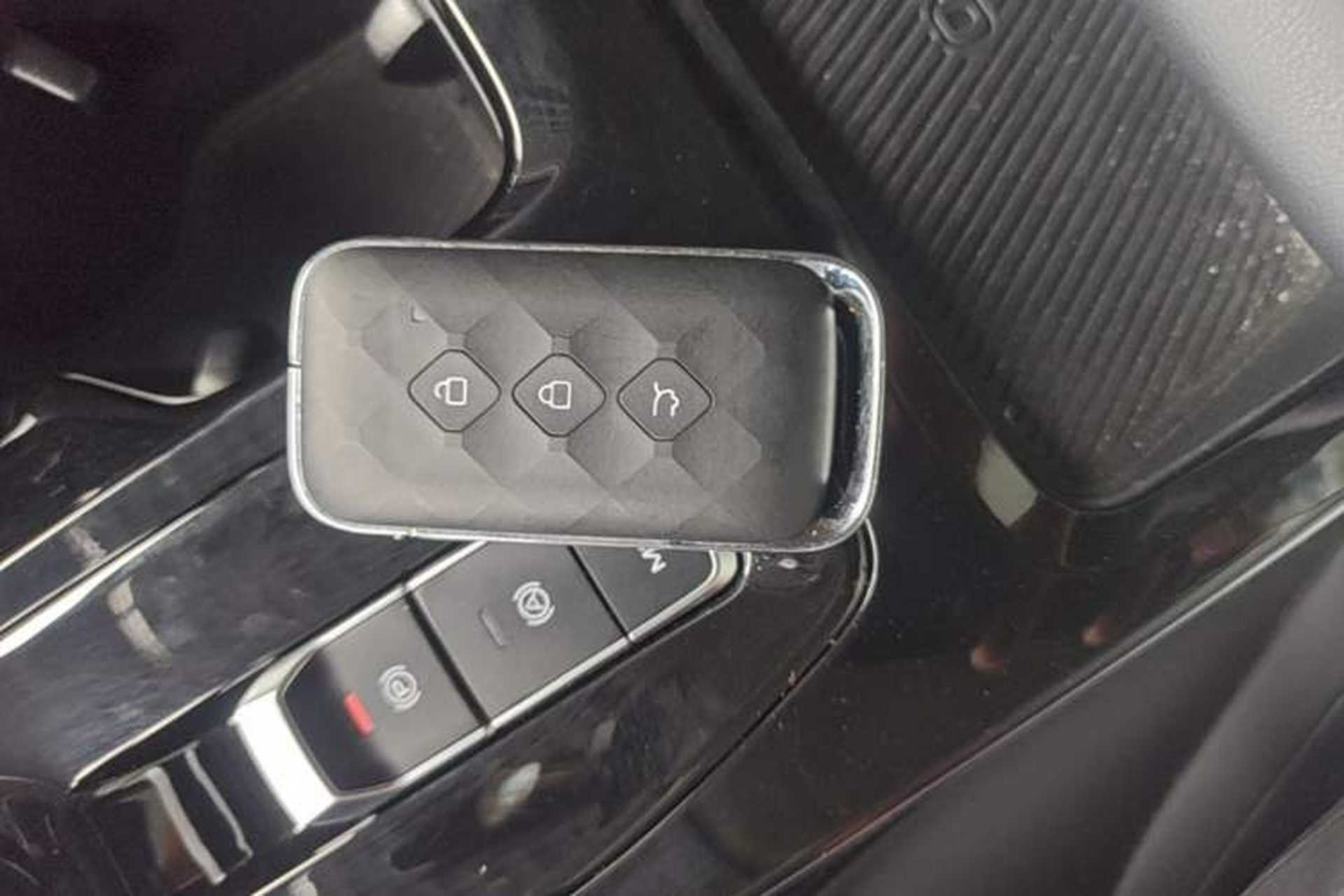 Used Wuling Xingguang 2024 Co-Creation Edition 510 Advanced Model Vehicle Key