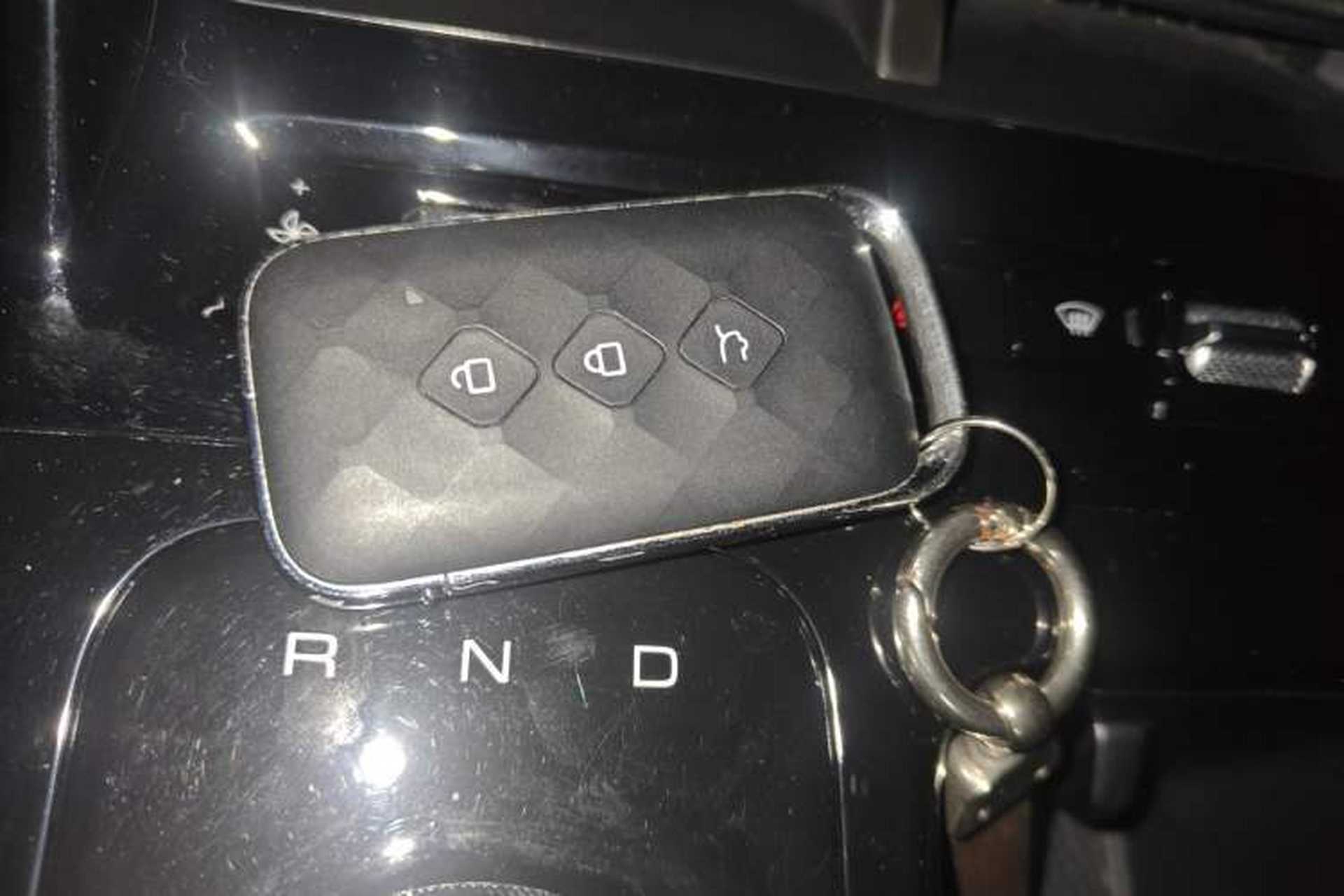 Used Wuling Xingguang 2024 Co-creation Edition 150 Standard Model Vehicle Key