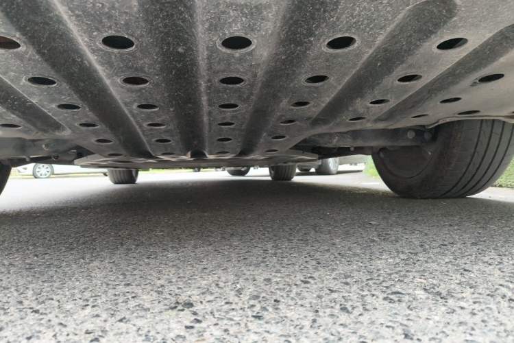 Used Wuling Xingguang 2024 Co-Creation Edition 510 Advanced Model Chassis Rear