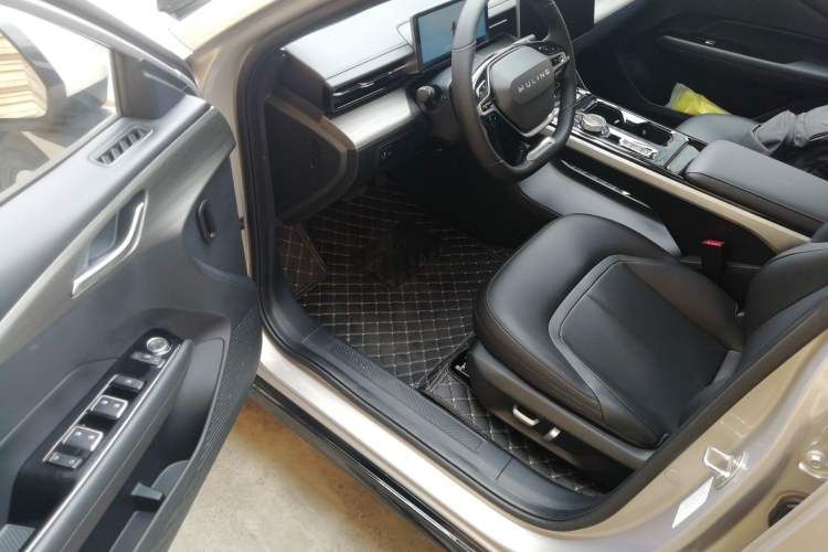 Used Wuling Xingguang 2024 Co-Creation Edition 510 Advanced Model Driver Seat