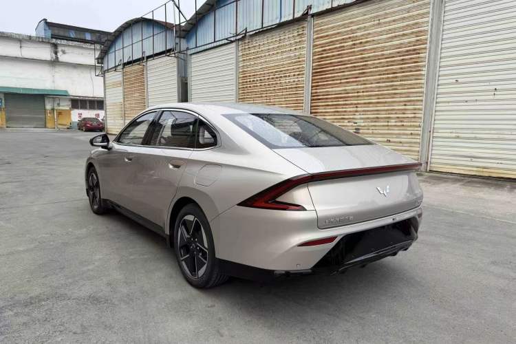 Used Wuling Xingguang 2024 Co-Creation Edition 510 Advanced Model Exterior 2